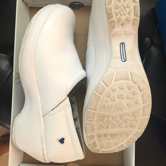 Nurse Mates Shoes - Picture 1 of 4